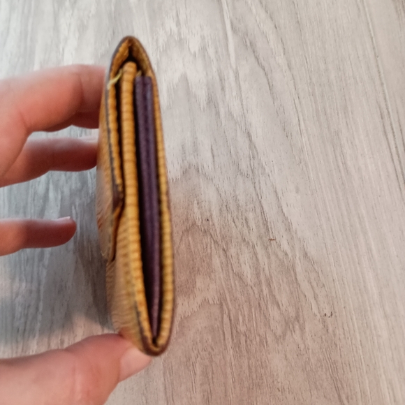 Auth Louis Vuitton Epi Leather Yellow Card Case Wallet - Picture 4 of 8